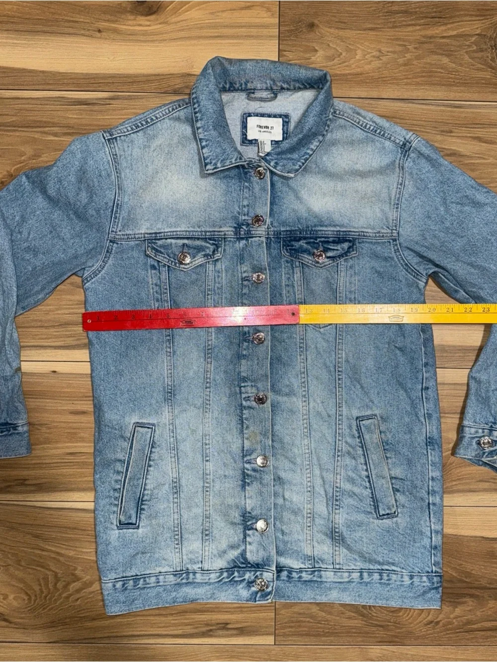 Forever 21 womens denim jacket sz. small light wash trucker Trench Coat distress